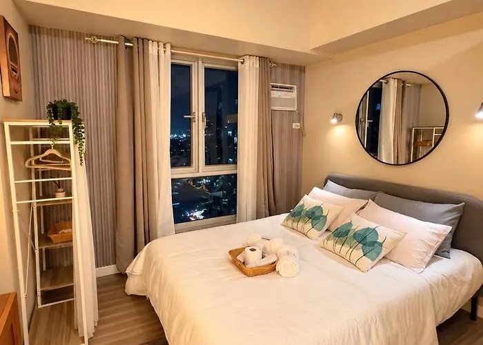 Aparthotel Avida Riala It Park View And Pool Access Cebu